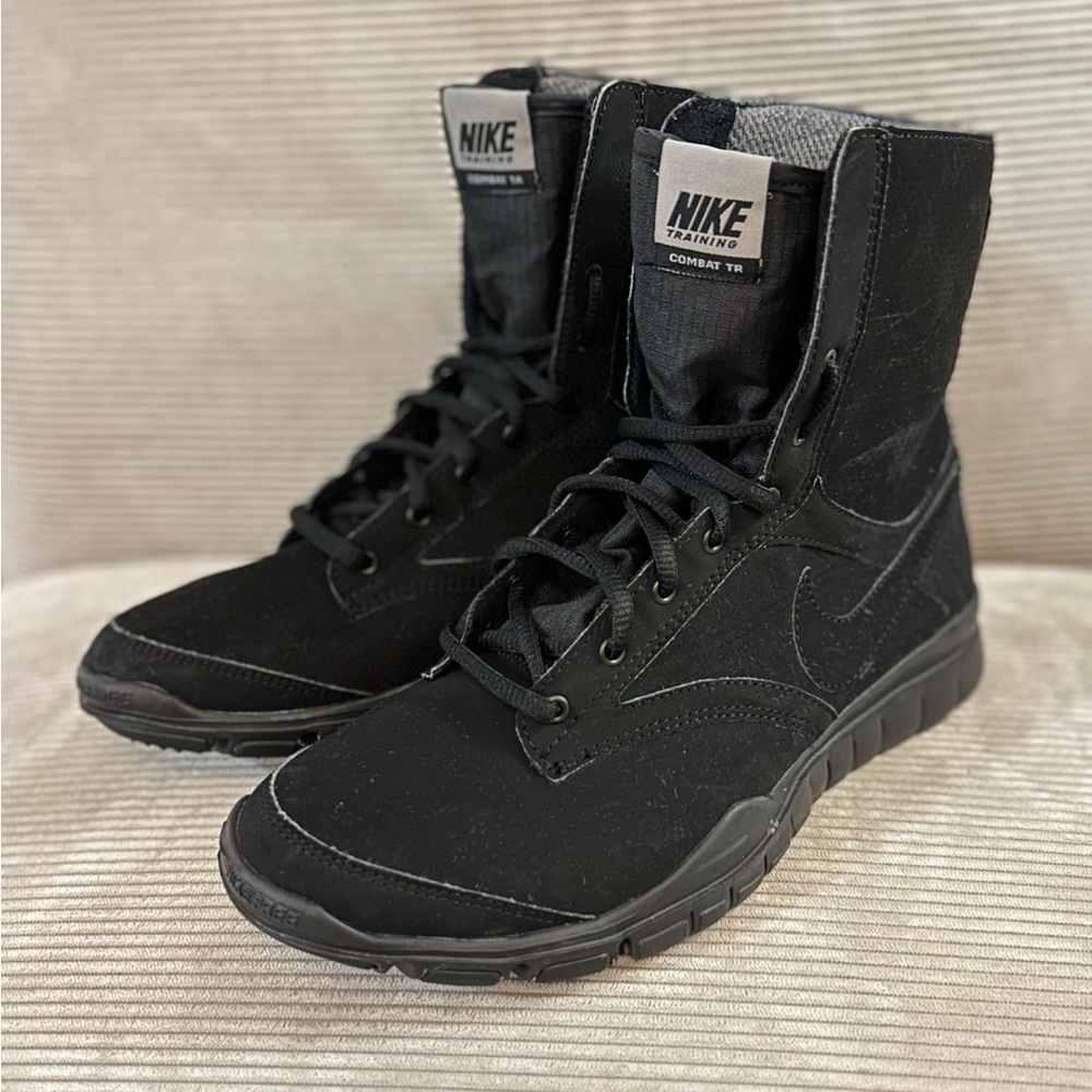 Women’s Nike Free 5.0 Combat TR shoes - size 6.5